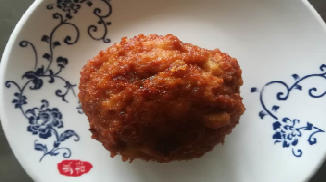 選用特斯特四喜丸子復合調(diào)味料制作四喜丸子